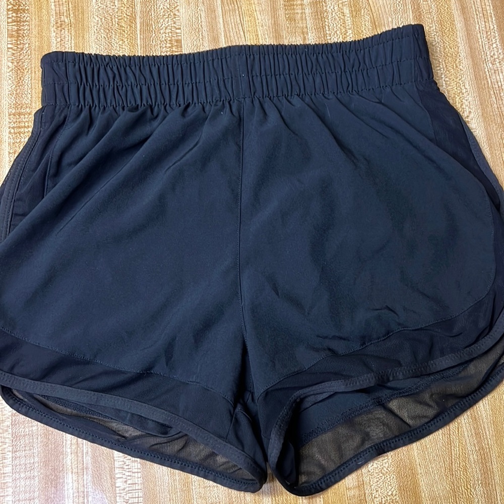 Exercise shorts with built in spandex